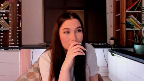 Lucy online show from September 8, 3:11 pm