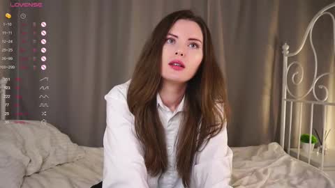 Lily online show from February 10, 11:02 pm