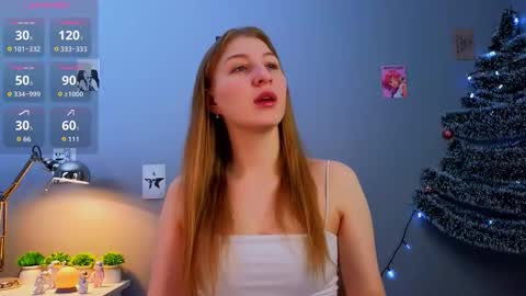 maureencoombs online show from December 18, 4:30 am