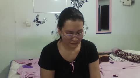 mauroluxandra online show from February 12, 1:09 am