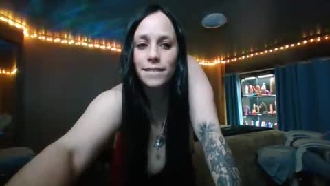 mavismable online show from December 1, 5:16 am