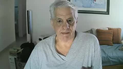 max_2017 online show from January 3, 11:03 am