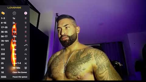 max__prada online show from February 4, 2:04 am