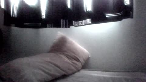 max_cumpower72 online show from October 30, 8:42 pm