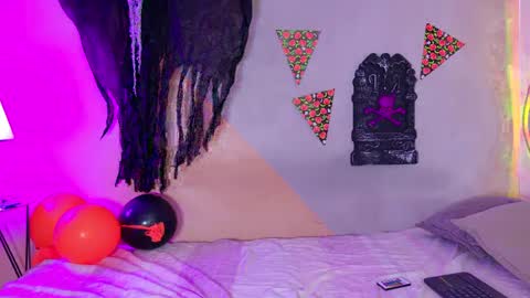 max_cumpower72 online show from October 7, 12:28 am