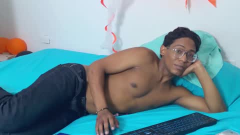 max_cumpower72 online show from October 13, 11:51 pm