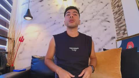 Max Hornye online show from March 20, 7:19 pm