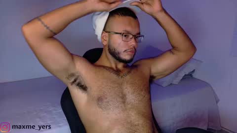 max_meyer online show from October 8, 10:48 pm