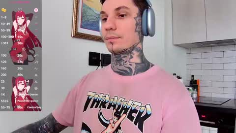    online show from April 12, 9:57 am