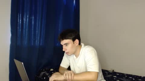 max_snow1616 online show from October 12, 7:27 pm