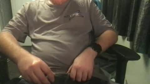 Max online show from November 22, 8:13 am