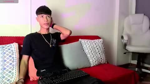 maxfont online show from October 4, 7:11 pm