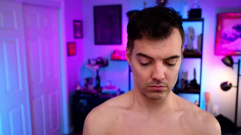 Max Hughes online show from November 22, 3:27 am