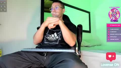 MAXI      online show from October 15, 3:10 am