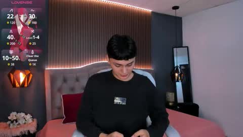 --  -- online show from November 4, 7:04 pm