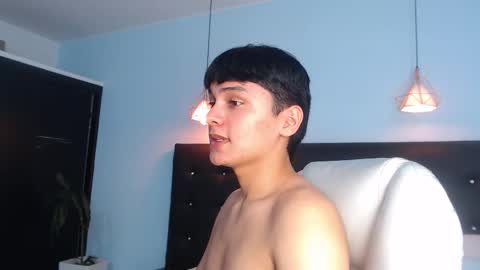 Snapshot of maxii18_ chatting on October 14, 1:03 pm -- -- online show from October 14, 1:03 pm