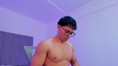 Maximus online show from November 1, 2:45 am