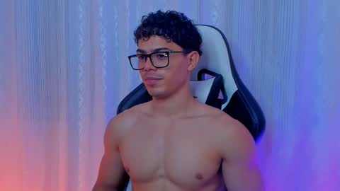 Maximus online show from September 30, 11:04 pm