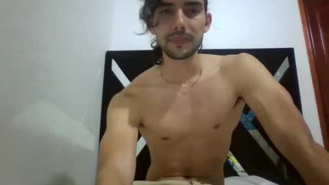 maximo_vitro69 online show from November 10, 4:37 am