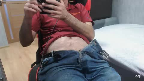 maximus3334 online show from September 22, 12:09 pm