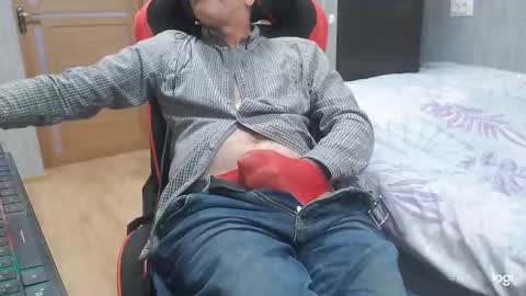 maximus3334 online show from October 3, 11:40 am