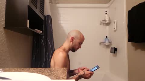 Maximus Demitrious online show from February 20, 1:38 am