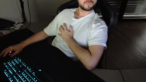 RawMan online show from December 30, 1:36 pm