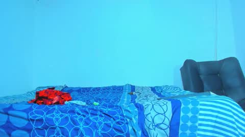 MAX online show from January 3, 9:47 pm