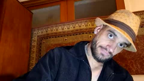 Snapshot of maxpac_rocco chatting on September 10, 12:33 am maxpac_rocco online show from September 10, 12:33 am