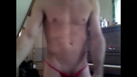 Snapshot of maxthewolf chatting on December 25, 5:47 pm MaxTheWolf online show from December 25, 5:47 pm