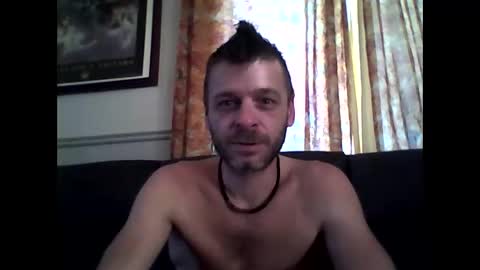 Snapshot of maxthewolf chatting on October 6, 7:53 pm MaxTheWolf online show from October 6, 7:53 pm