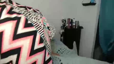 Max and Pam Voyeur Cam online show from September 30, 3:22 pm