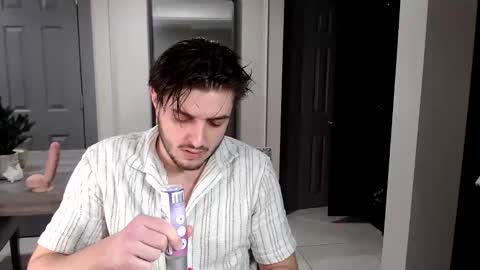 maxx2fun online show from December 15, 4:52 am