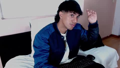 Maxx online show from October 20, 7:52 pm