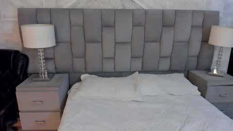 Maxine Minx online show from October 29, 5:31 am