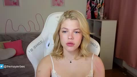 Maya online show from February 17, 3:38 am