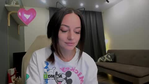 Maya online show from March 22, 5:50 pm