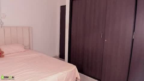 Maya online show from October 9, 4:12 pm