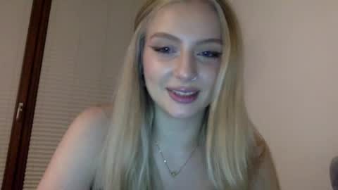 mayaflirt online show from March 24, 9:21 pm