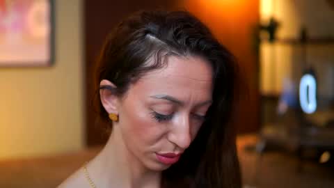 Maya online show from October 2, 6:50 pm