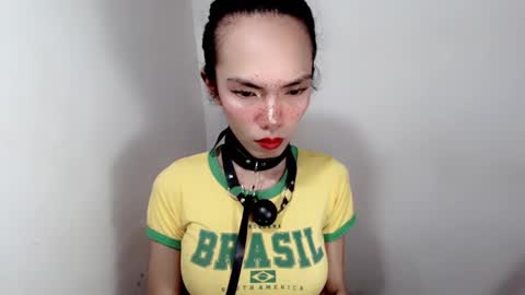 mayamint online show from November 1, 11:37 pm