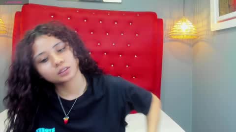 Maya online show from February 6, 3:09 pm
