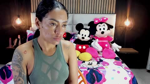 Snapshot of mayarusell01 chatting on February 8, 11:12 am Nicolle Ruselle Hello my lovely schedule for great fun from 630 am and end 800 pm Colombian time I wait for you online show from February 8, 11:12 am