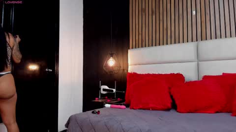 Snapshot of mayarusell01 chatting on September 12, 11:18 pm Nicolle Ruselle Hello my lovely schedule for great fun from 630 am and end 800 pm Colombian time I wait for you online show from September 12, 11:18 pm