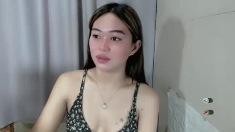 mayasally_ online show from February 4, 7:51 am