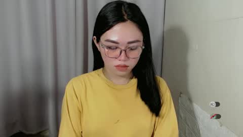 mayasally_ online show from December 29, 3:22 am