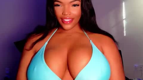 MayBabi online show from April 2, 1:40 pm