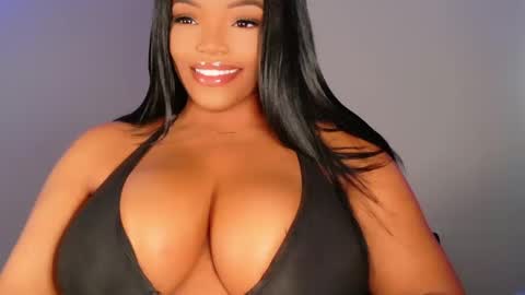 MayBabi online show from September 19, 5:27 pm