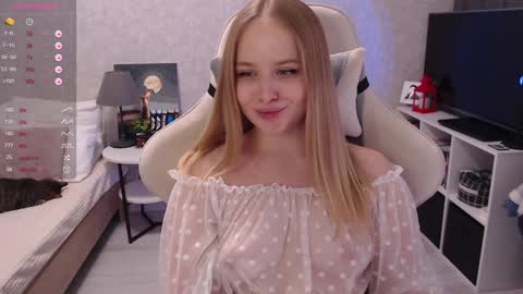 Snapshot of maybebabyx chatting on December 23, 8:11 am maybebabyx online show from December 23, 8:11 am