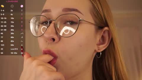 Milina online show from February 14, 5:26 pm